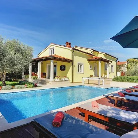 Holiday home Rosmarin